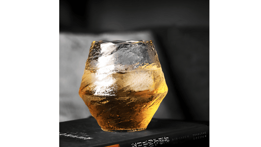 Connoisseurs Guide: Elevate Your Whiskey Experience