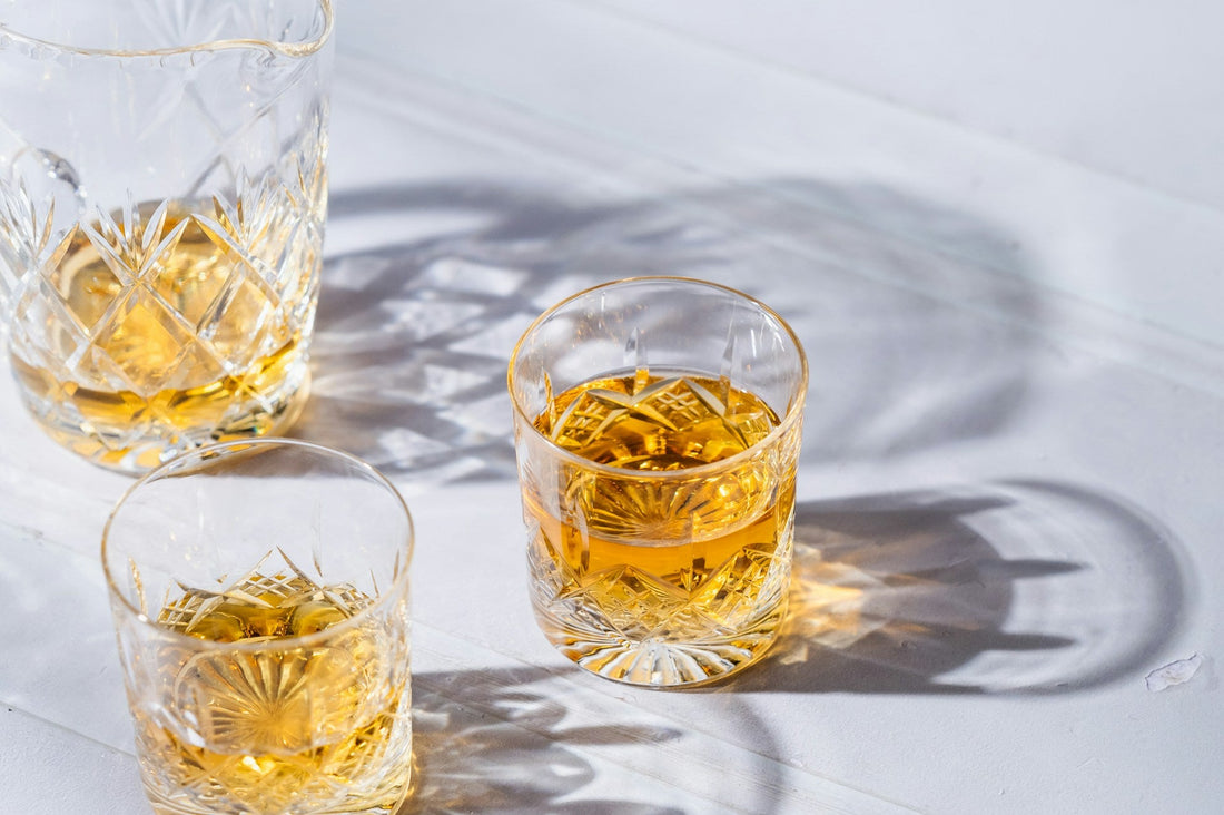 How the Japanese Hoshi Pattern Found Its Way into Glass