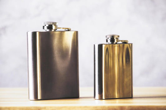 Best Times to Use a Hip Flask for Whisky Outdoors