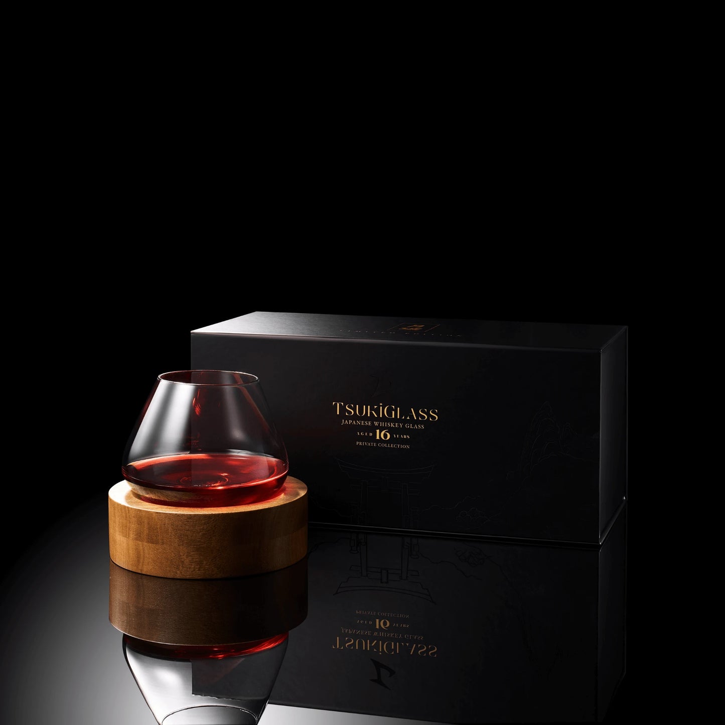 Kami Rotating Crystal Wine Glass & Wooden Coaster